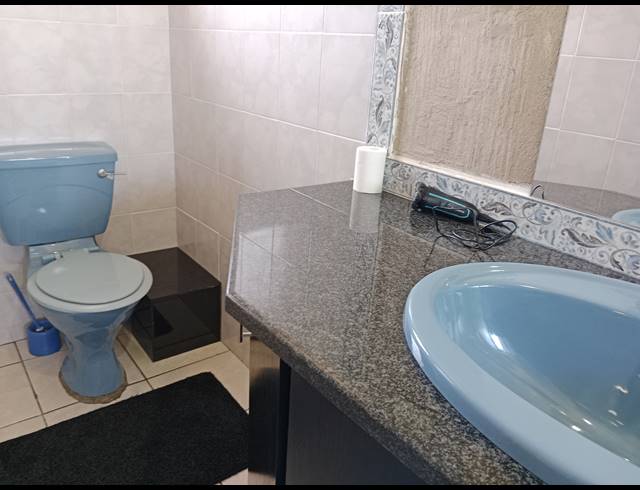 5 BEDROOM HOUSE FOR SALE IN NORTHDALE